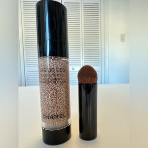 CHANEL Les Beiges Water-Fresh Complexion Touch - BD01